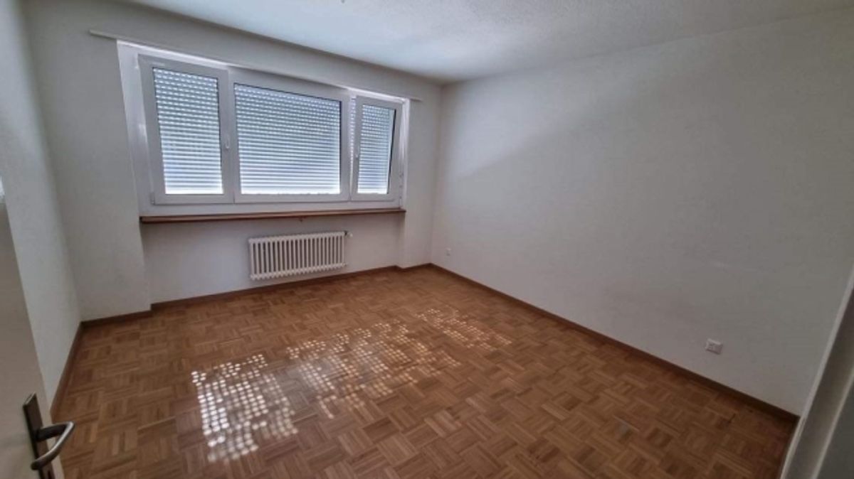 Frisch sanierte, sonnige Wohnung an idealer Wohnlage! - 1