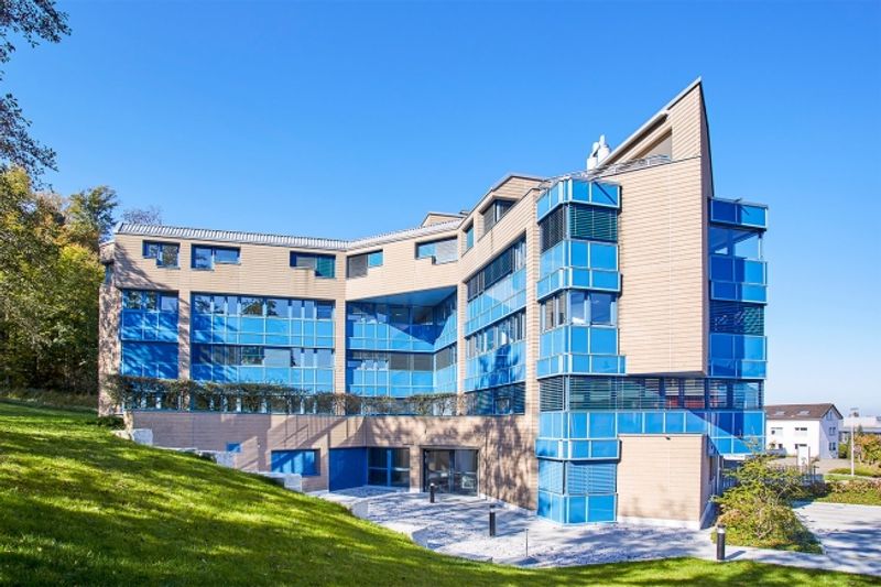 Ihr neuer Arbeitsplatz in gepflegter Liegenschaft an der Bönirain­strasse in Thalwil - 2