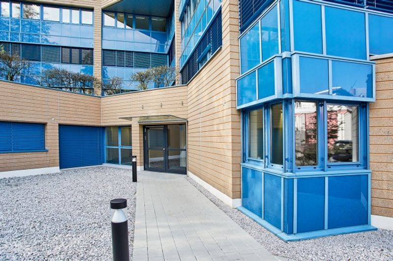 Ihr neuer Arbeitsplatz in gepflegter Liegenschaft an der Bönirain­strasse in Thalwil - 4