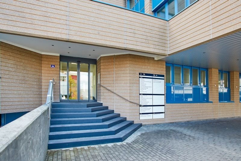 Ihr neuer Arbeitsplatz in gepflegter Liegenschaft an der Bönirain­strasse in Thalwil - 5