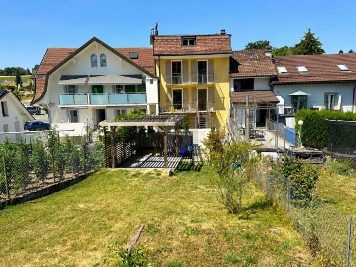 MAISON MITOYENNE AVEC GRAND JARDIN ET TERRASSE - 0