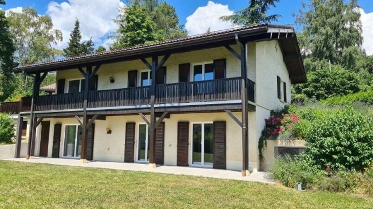 Wunderschönes, neu renoviertes Haus - 2