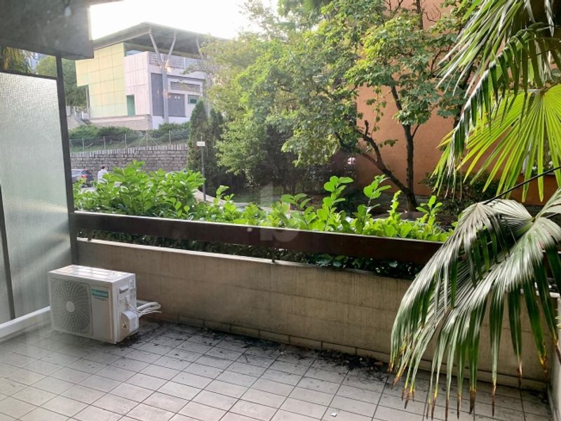 SPAZIOSO CON TERRAZZA E BALCONE - 3