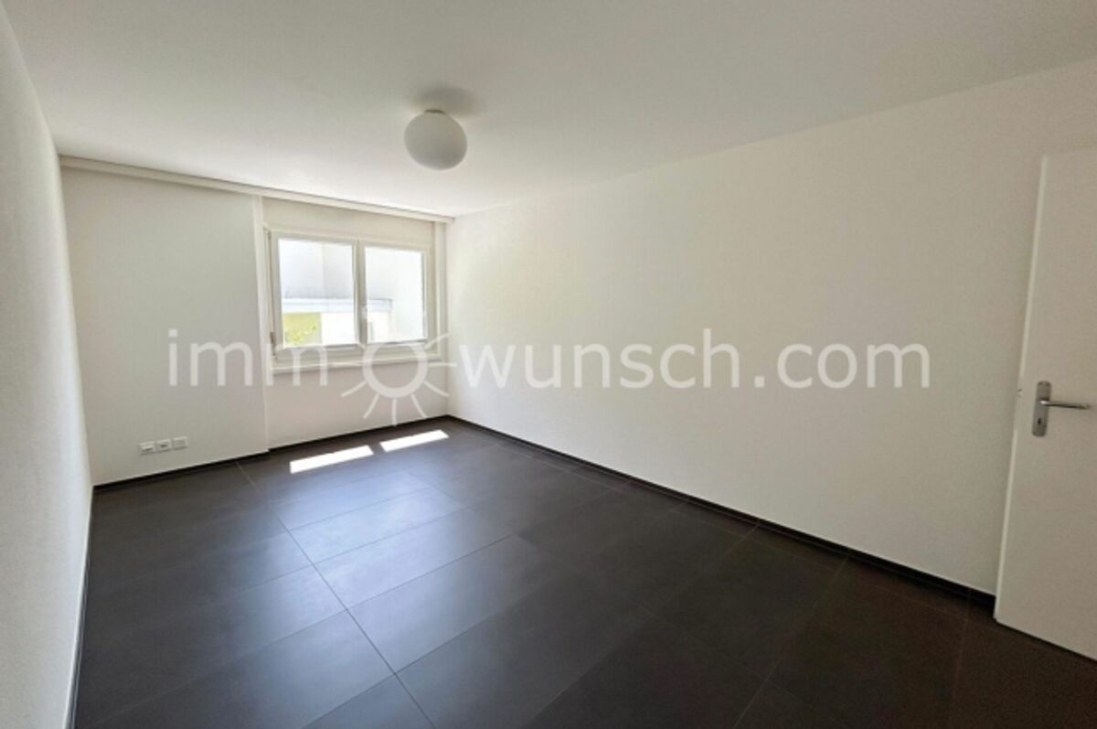 Exklusive 4 ½ Zi. Mietwohnung, mit traumhafter Seesicht in Walchwil - 8