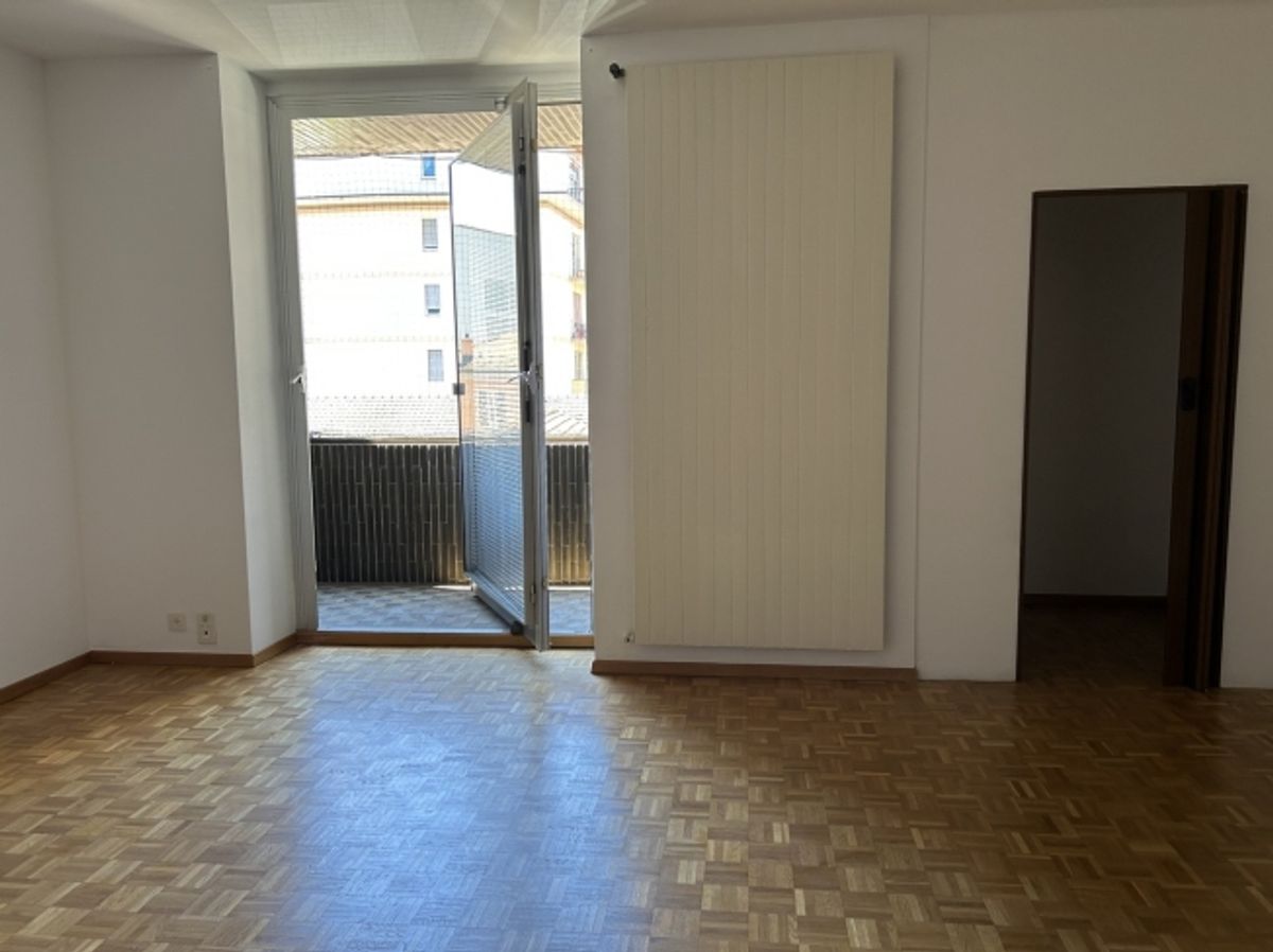 STUDIO-WOHNUNG IN LUGANO-CASSARATE - 1