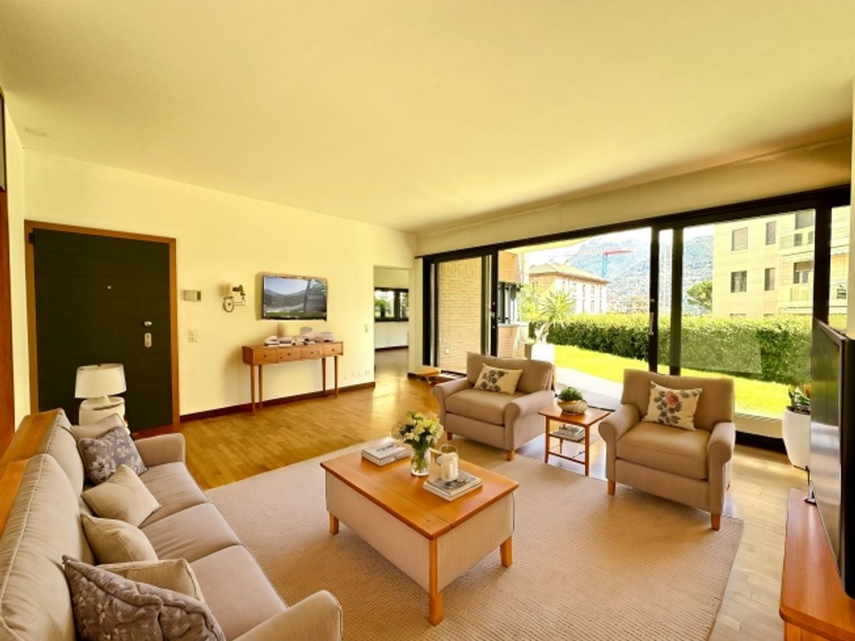 Elegante Residenza Familiare 4.5 Zimmer con Moderni Comfort - 0