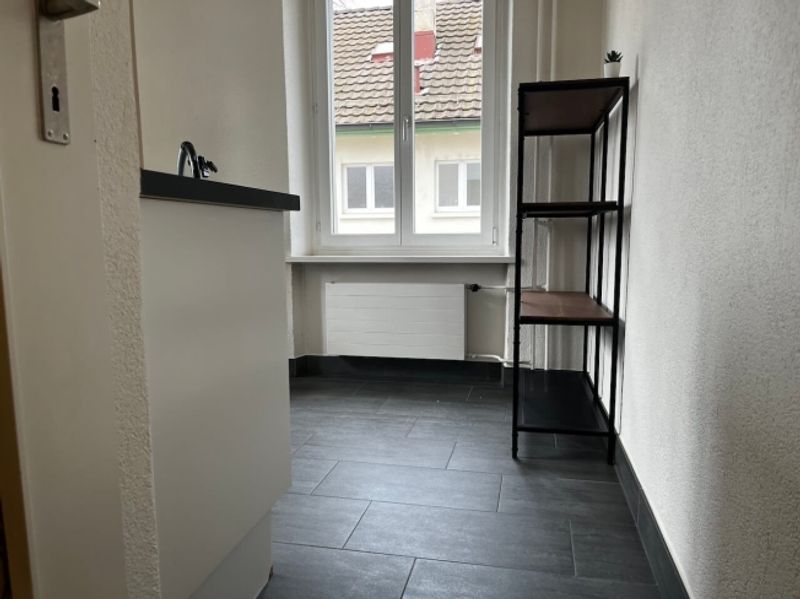 Furnished room in modernised apartment in a top location - 8