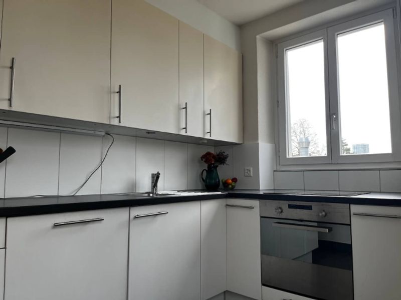 Furnished room in modernised apartment in a top location - 9