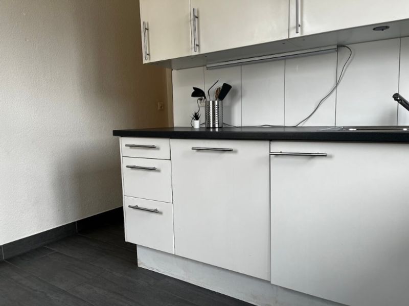Furnished room in modernised apartment in a top location - 13