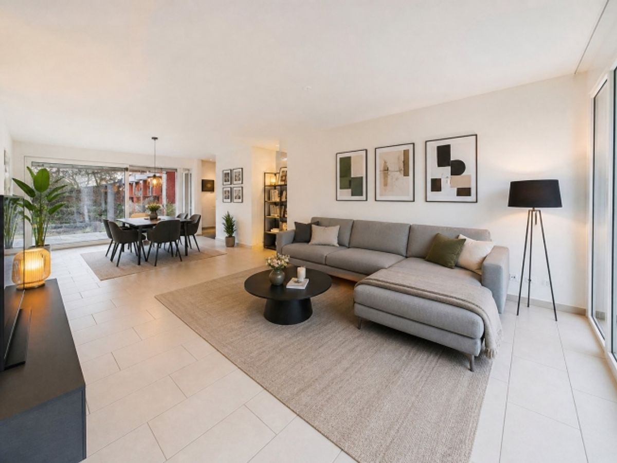 Elegante appartamento di 4.5 locali con vista panoramica e doppia terrazza ad Agno - 0