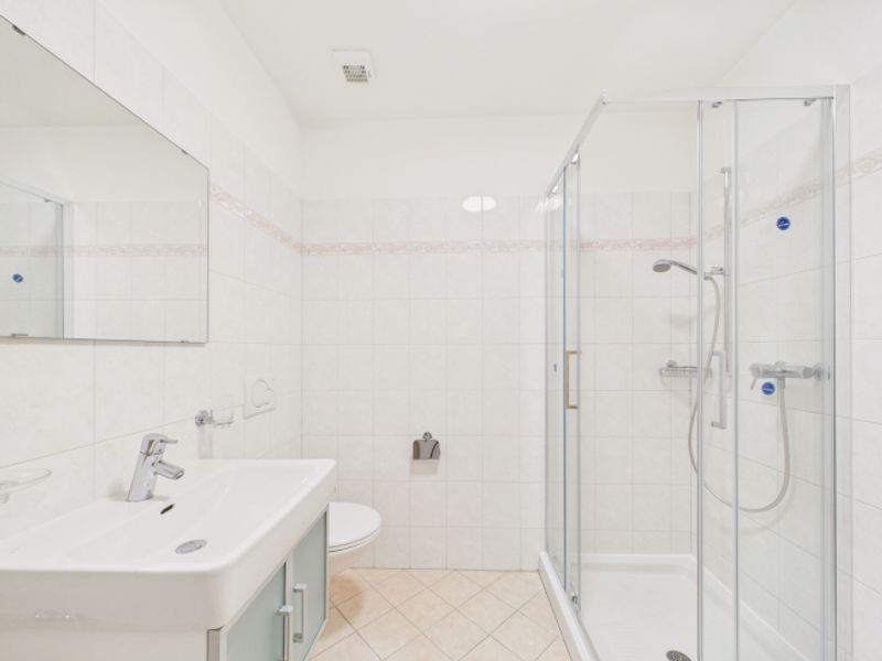 Elegante appartamento di 4.5 locali con vista panoramica e doppia terrazza ad Agno - 9