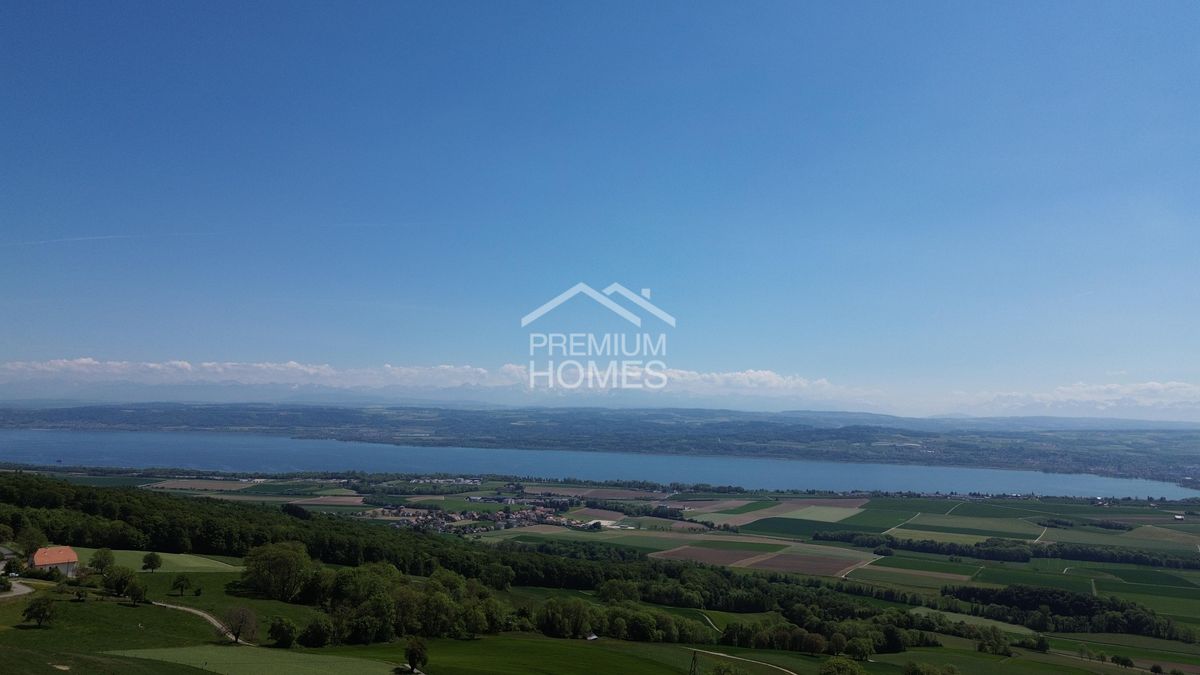Terrain avec vue sur le lac - 2