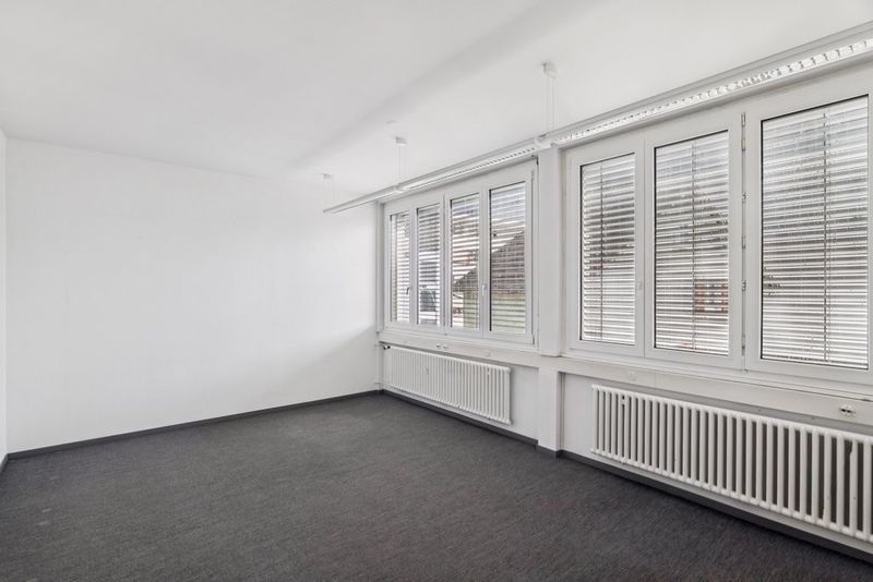 Attraktive Büro- und Gewerberäumlichkeiten in Solothurn! - 3