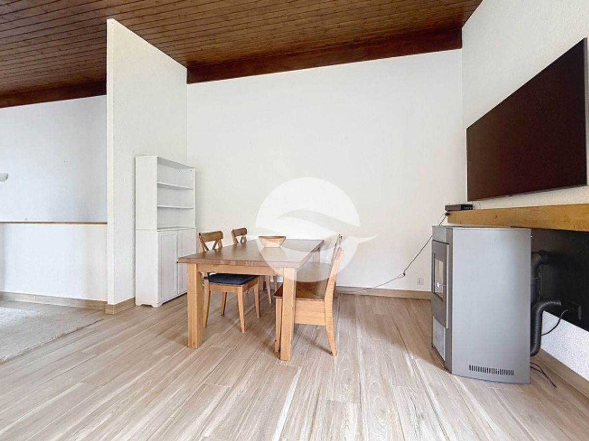 Teilmöbliertes 2-Zimmer-Apartment mit Terrasse - 1