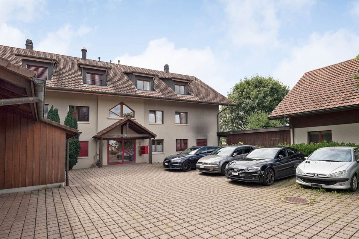 Aussenparkplatz in Wichtrach zu vermieten - 0