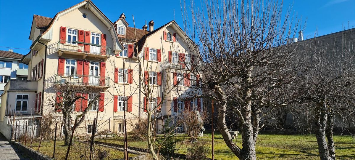 IMMEUBLE AVEC EXCELLENT RENDEMENT - 0