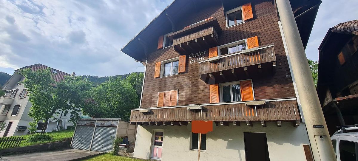 SPACIEUX, LUMINEUX ET AVEC UN GRAND BALCON - 0