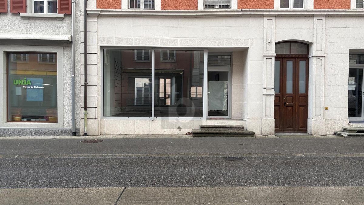 LOCAL OU FUTUR APPARTEMENT AU CENTRE-VILLE - 3