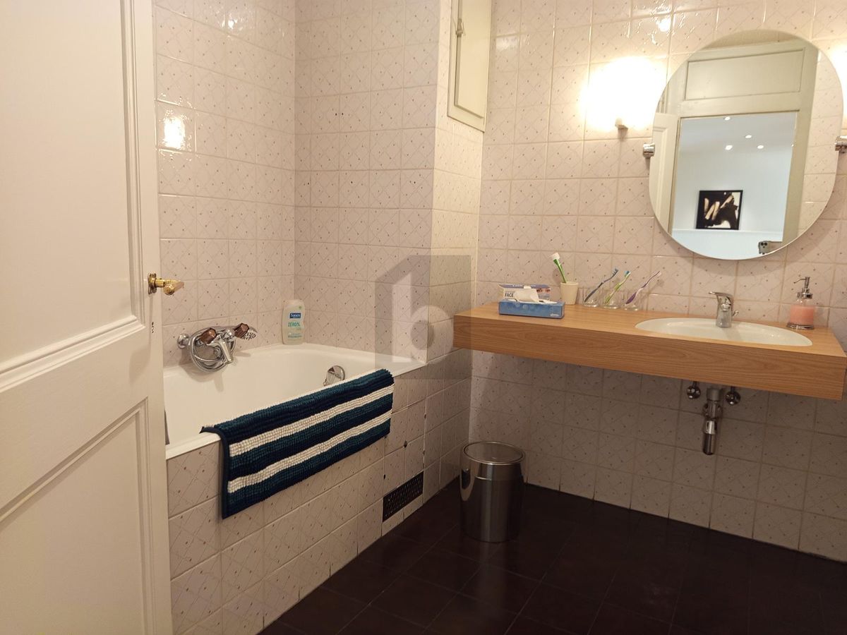 CENTRAL, PROFESSIONNEL & CONFORTABLE - 4