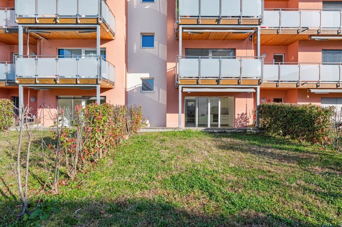 Luminoso 3.5 locali a pochi passi da tutti i servizi a Mendrisio - 7