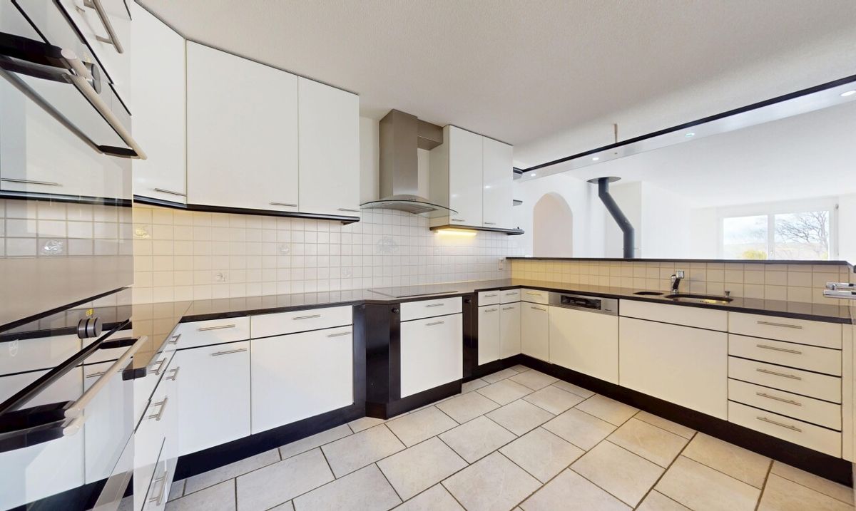 Grosszügige 5.5-Zimmer Terrassenwohnung in Düdingen - 3
