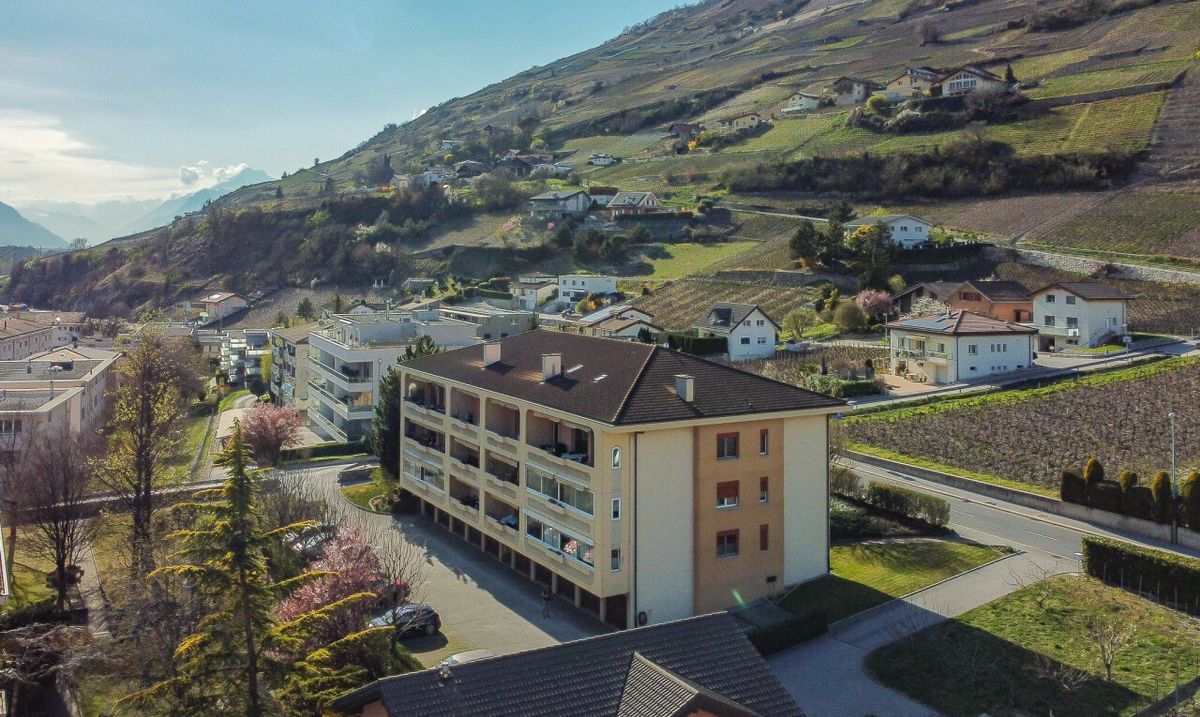 Wunderschöne Dach-Maisonettewohnung – 4 Zimmer - 2