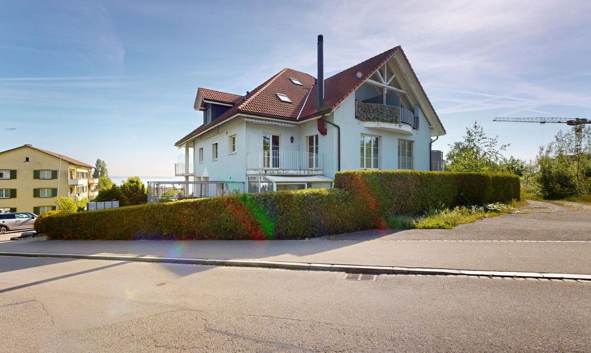 Attraktive 4.5-Zimmer-Wohnung in Seenähe in Uttwil - 0