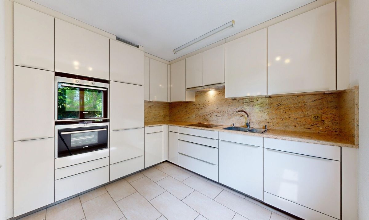 Einfamilienhaus mit viel Potenzial in ruhigem Wohnquartier - 3