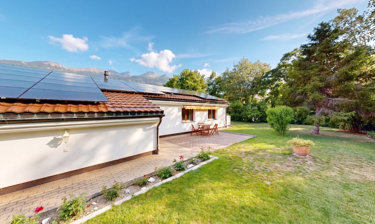Charmante freistehende Villa in bevorzugter Wohnlage - 1