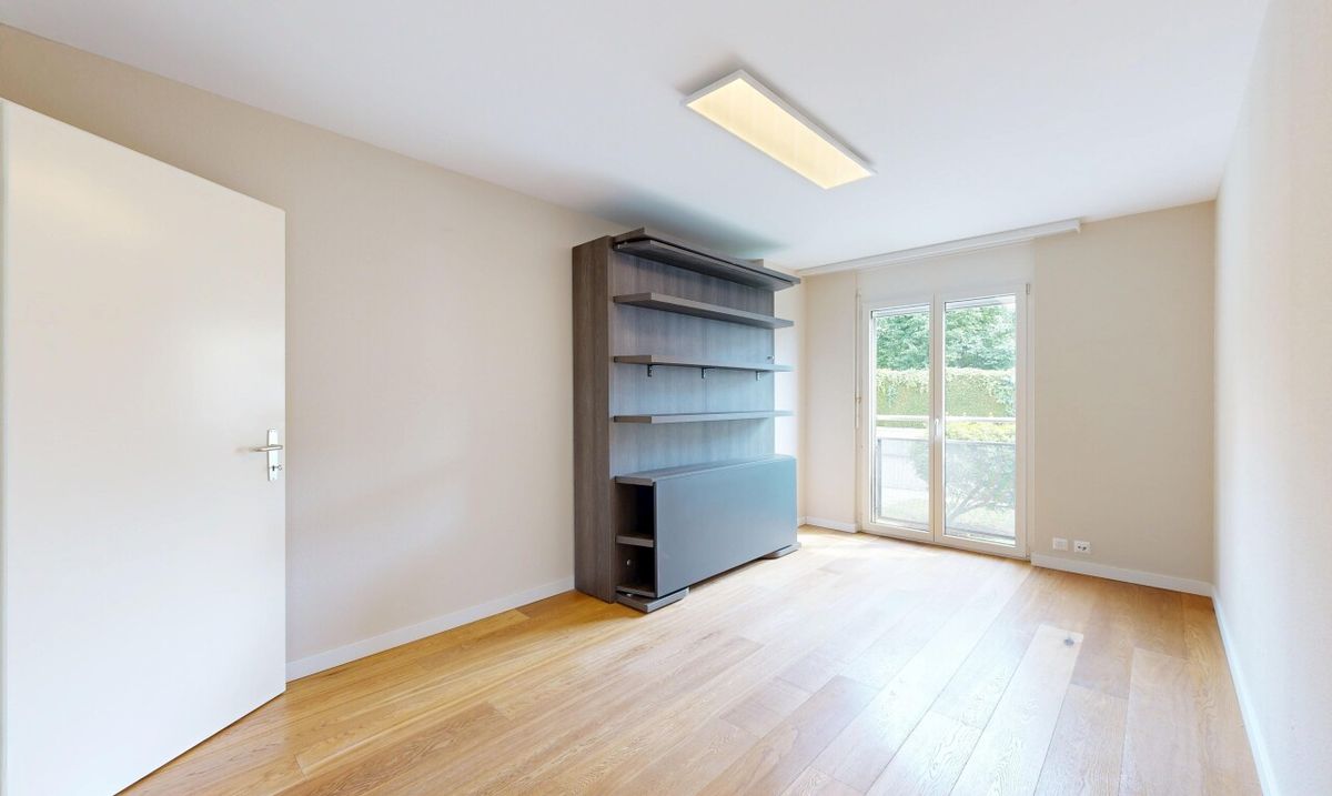 Geräumige, komplett renovierte 5,5-Zimmer-Gartenwohnung in Morges - 8