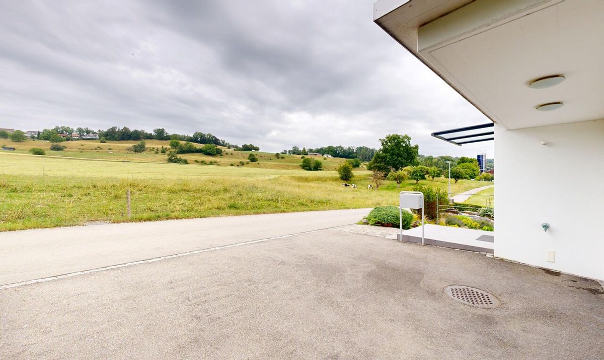 Top gepflegtes 6-Zimmer-Einfamilienhaus mit Weitblick in Uesslingen TG - 3