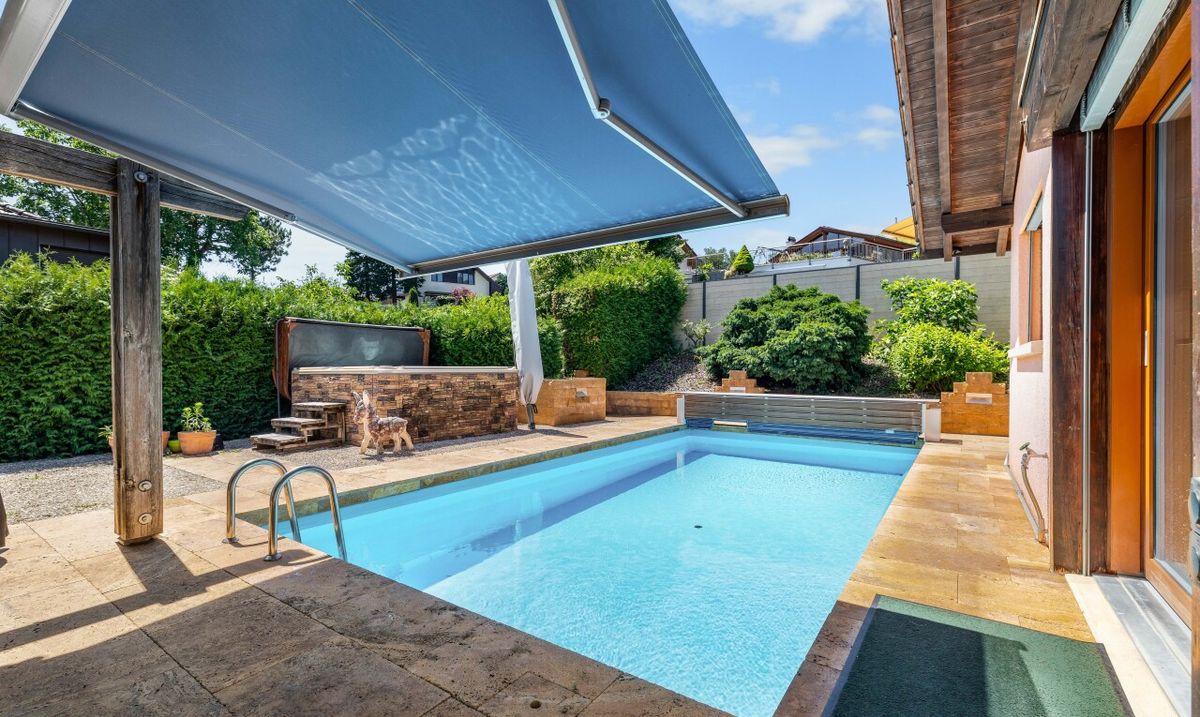 Wohnen mit Aussicht, Pool und besonderem Ambiente - 9