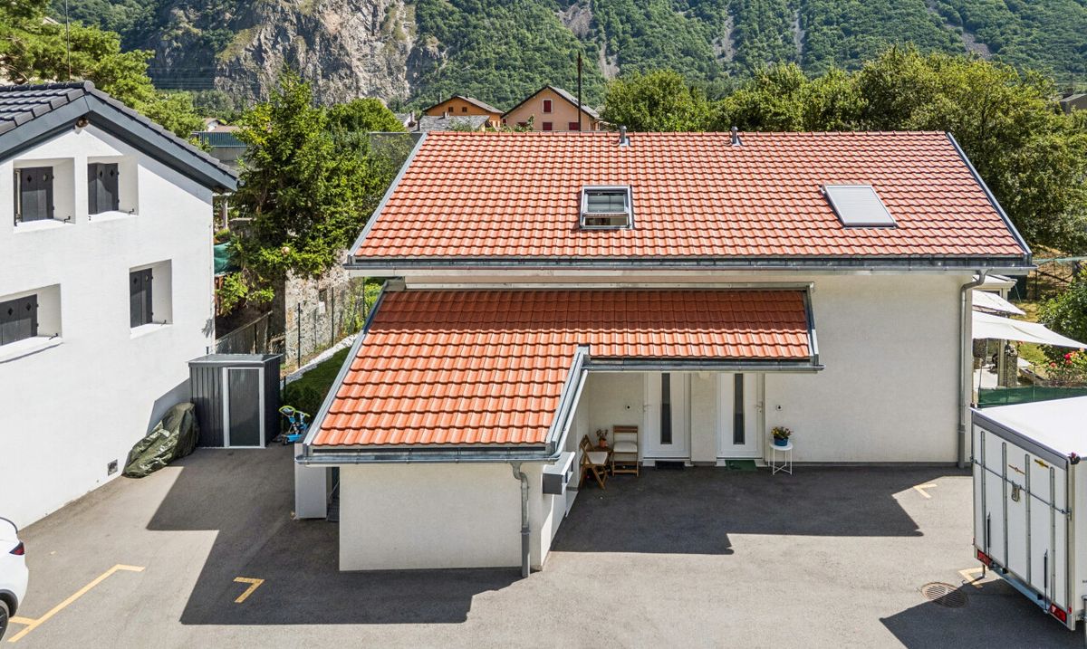 Moderne Doppelhaushälfte mit 120 m² in Vernayaz - 0