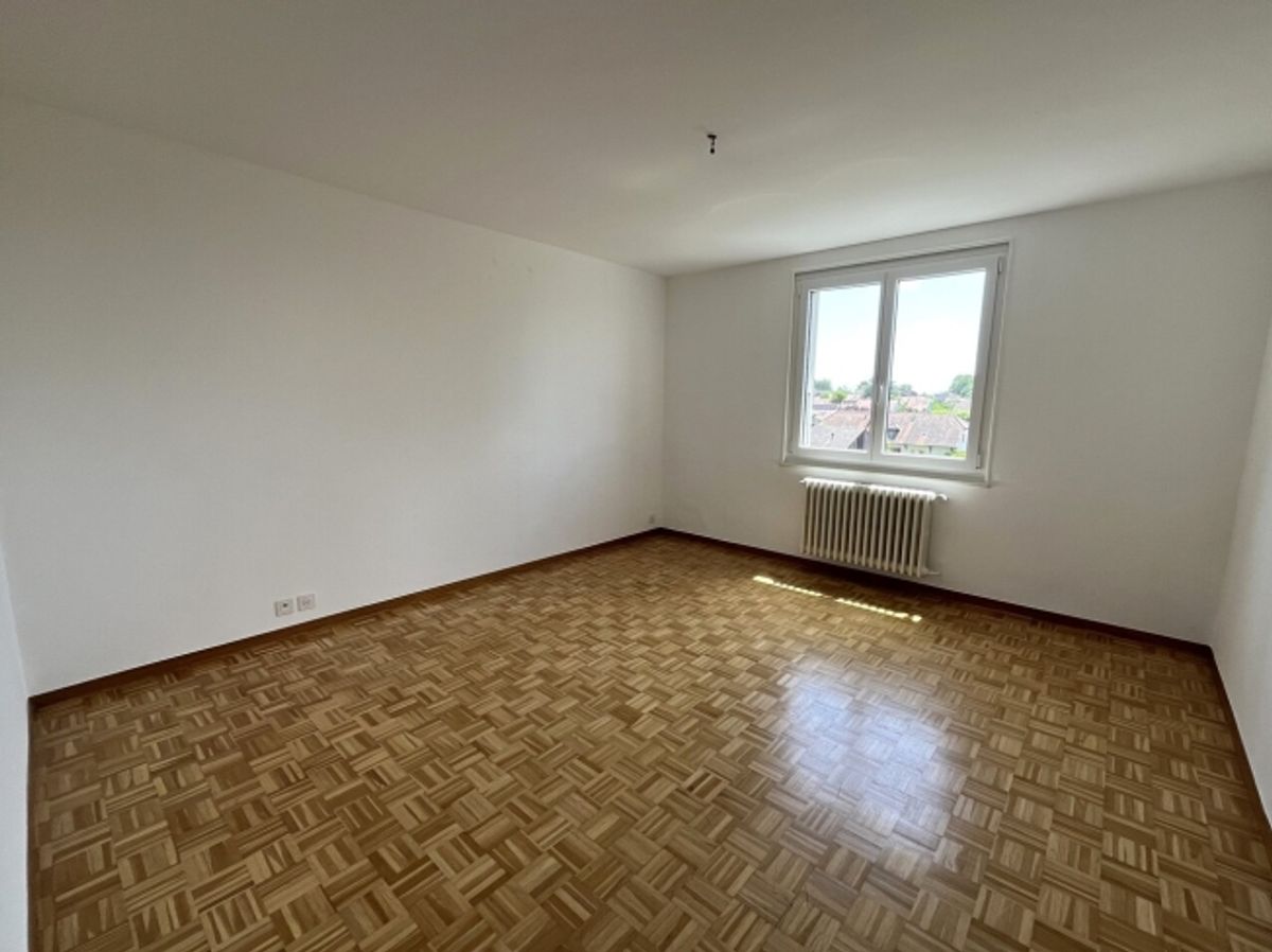 Grosses 2.5-Zimmer-Apartment mit Balkon in Echallens - 3
