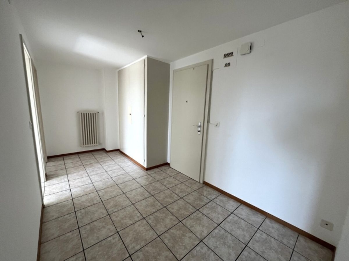 Grosses 2.5-Zimmer-Apartment mit Balkon in Echallens - 4