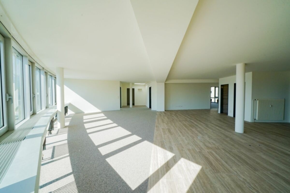 Top-Lage trifft Flexibilität 256 m² für Ihr Business - 0
