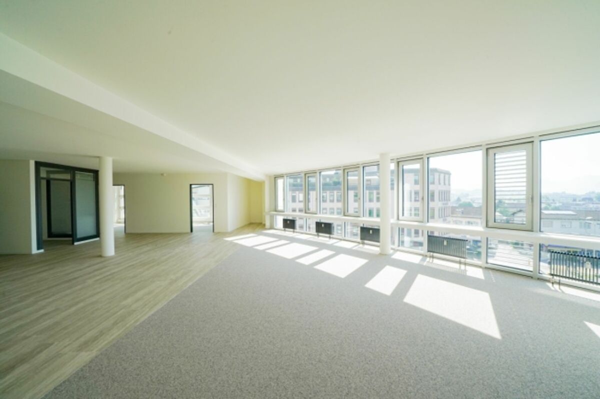 Top-Lage trifft Flexibilität 256 m² für Ihr Business - 7