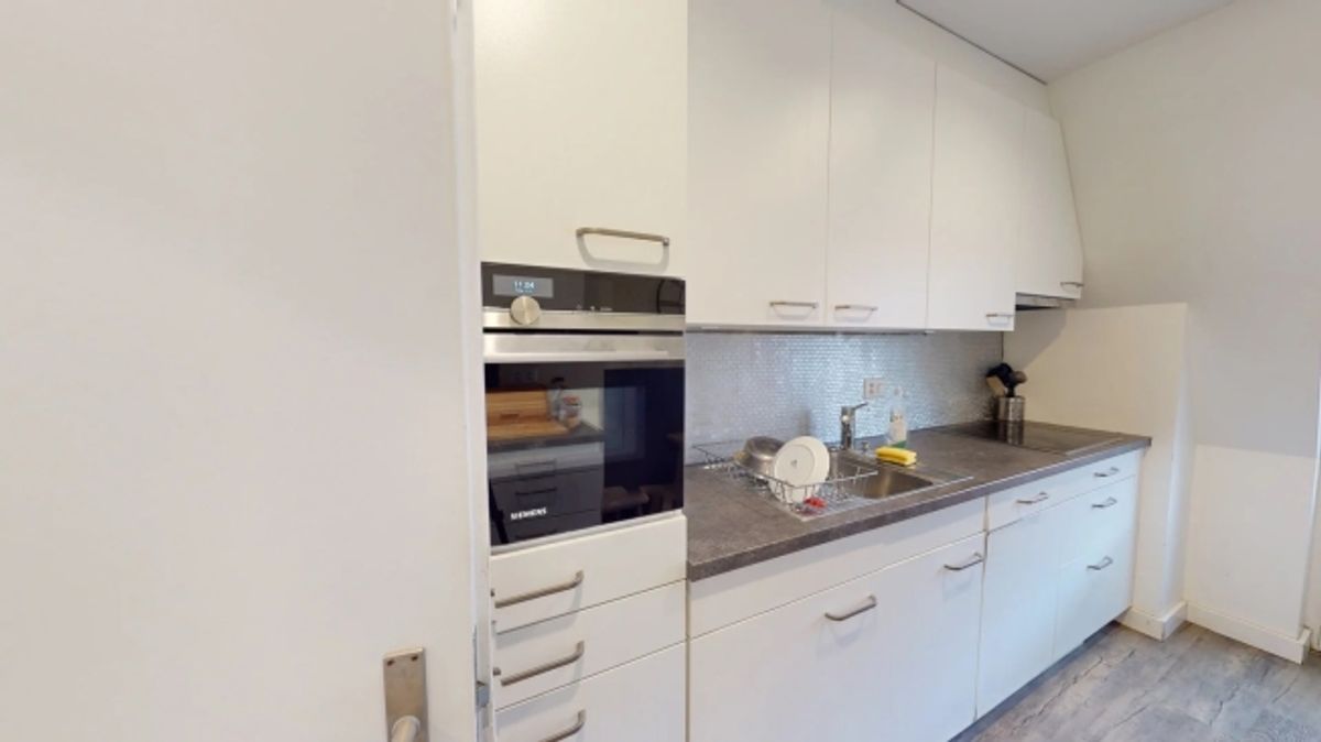 Furnished room in modernised apartment in a top location - 5