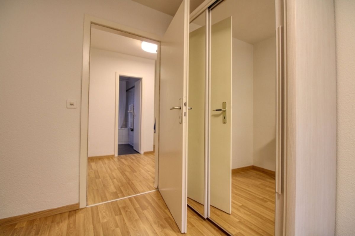 Comfortable Coliving in Zürich's Dynamic Altstetten District - 9