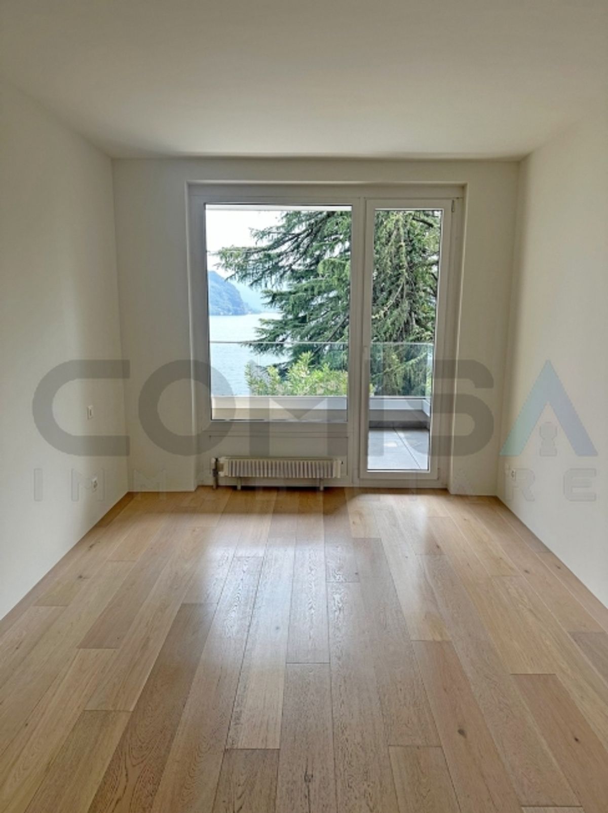 ZU VERMIETEN IN CASTAGNOLA
2-Zimmer-Wohnung mit Seeblick - 3