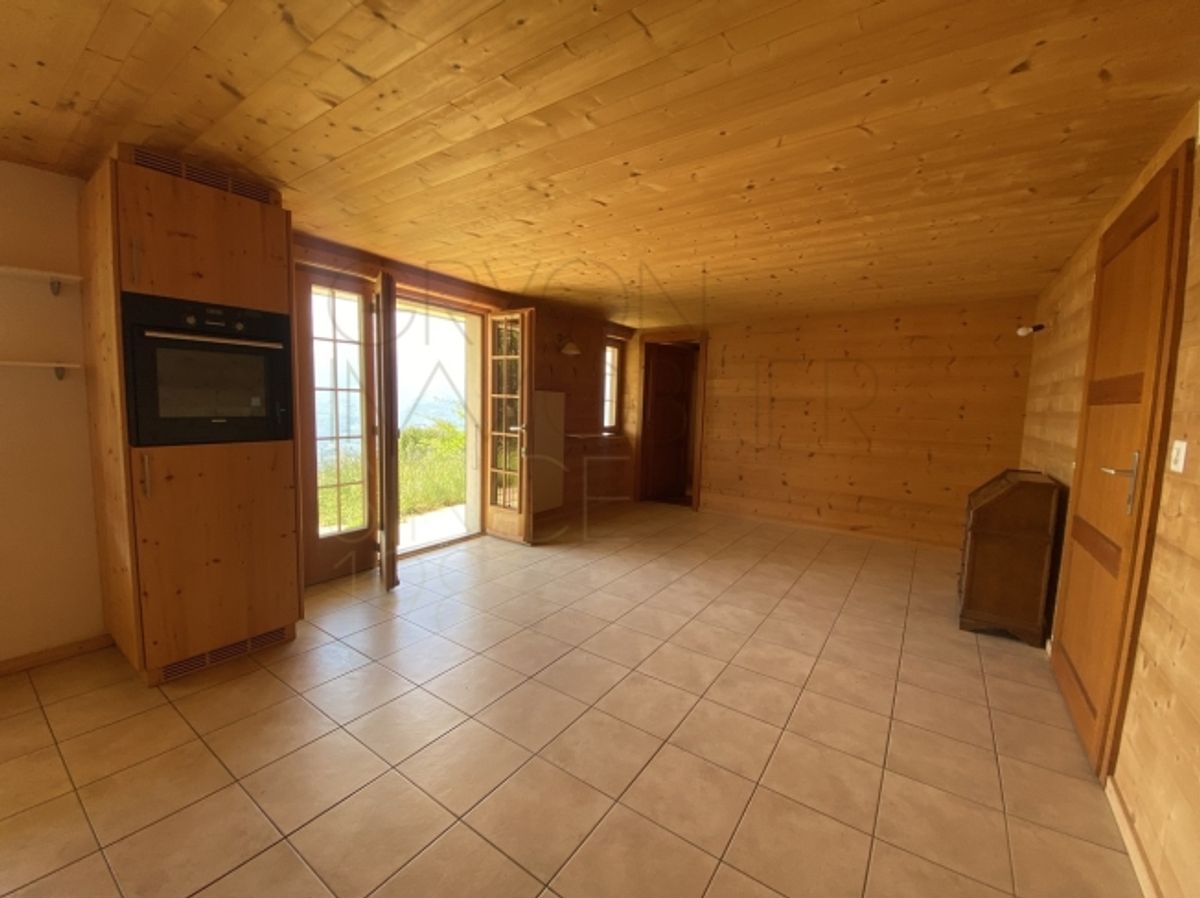 Zu vermieten in Posses bei Bex schönes 2-Zimmer-Apartment mit Balkon - 2