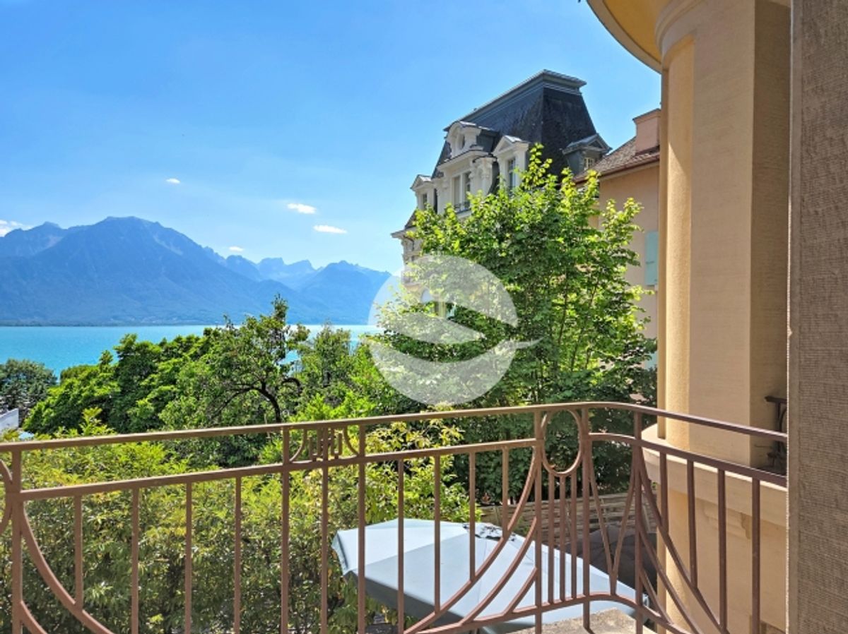 Charaktervolles Haus mit Geschichte und schöner Seeblick - 0