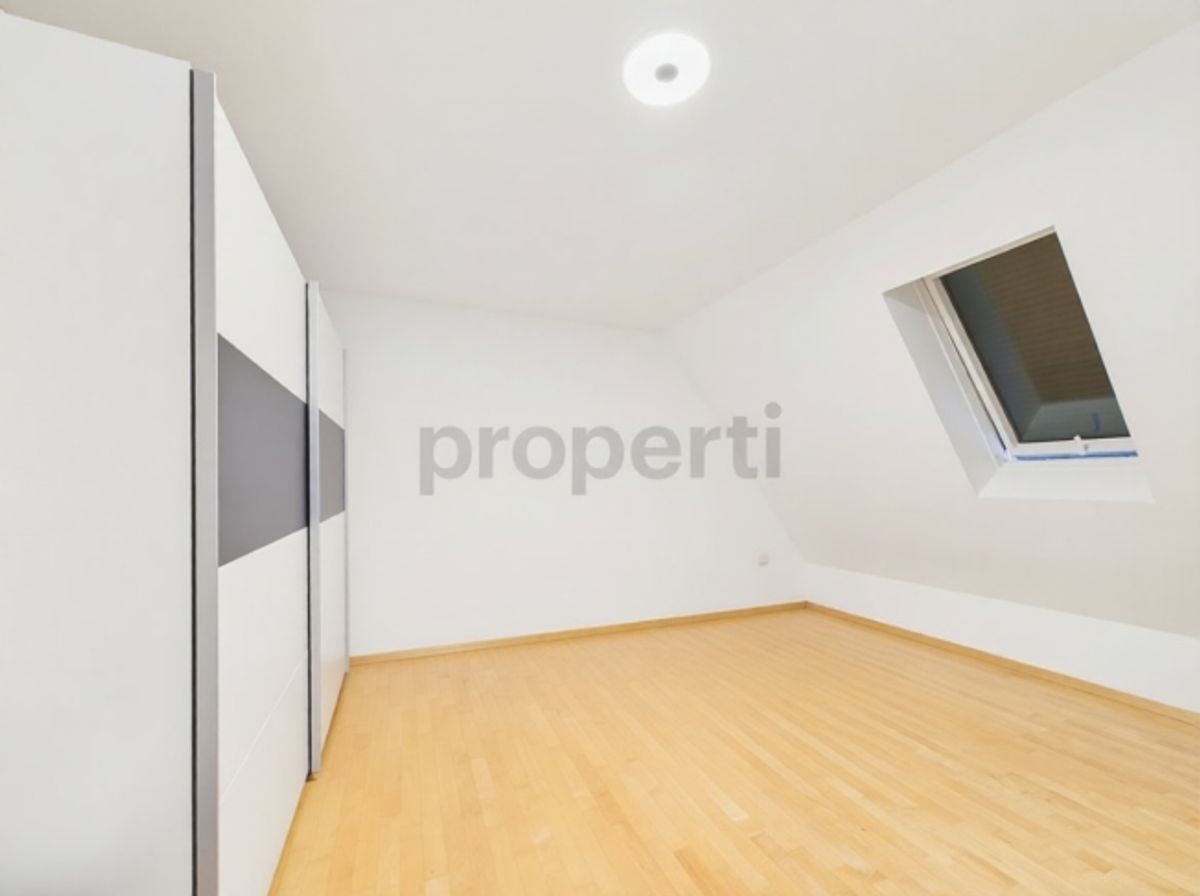 Renovierte 4.5-Zimmer Maisonette in historischem Bauernhaus mit Balkon, Rothrist AG - 7