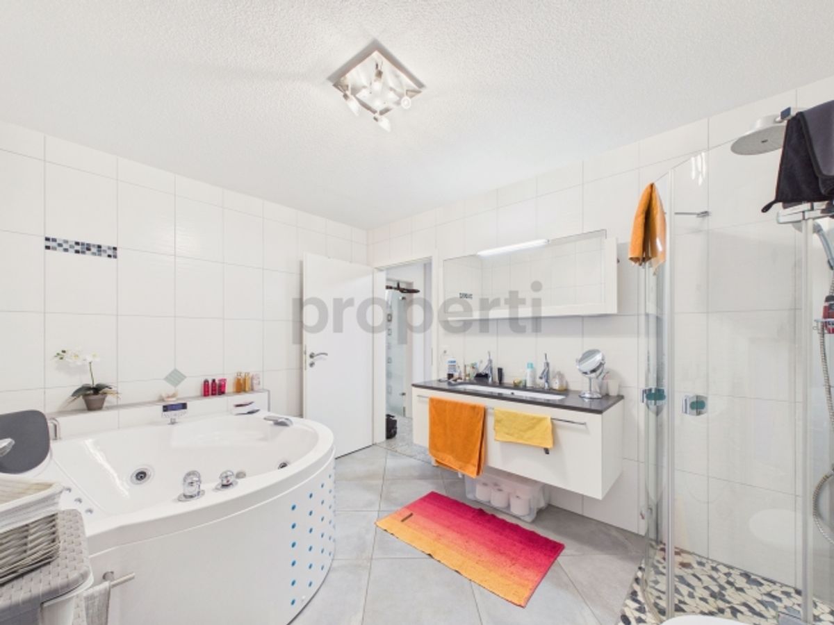 Renovierte 4.5-Zimmer Maisonette in historischem Bauernhaus mit Balkon, Rothrist AG - 11