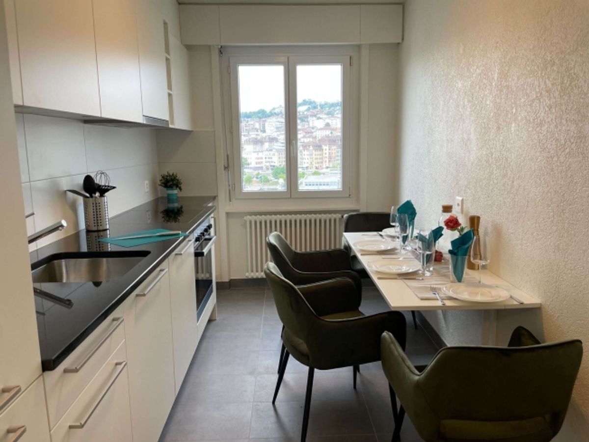 Furnished room in modernised apartment in a top location - 11