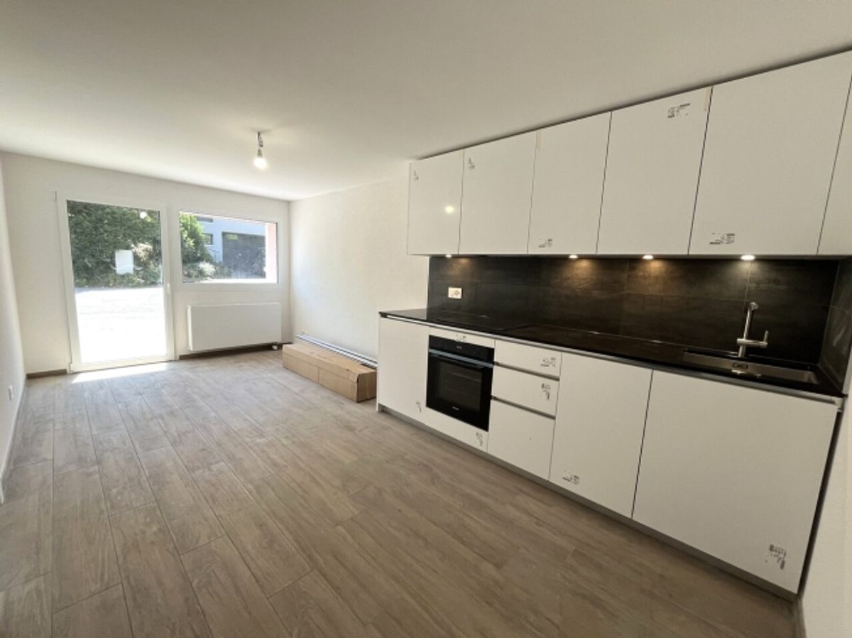 Schöne 2-Zimmer-Neubauwohnung mit Terrasse in Yens - 0