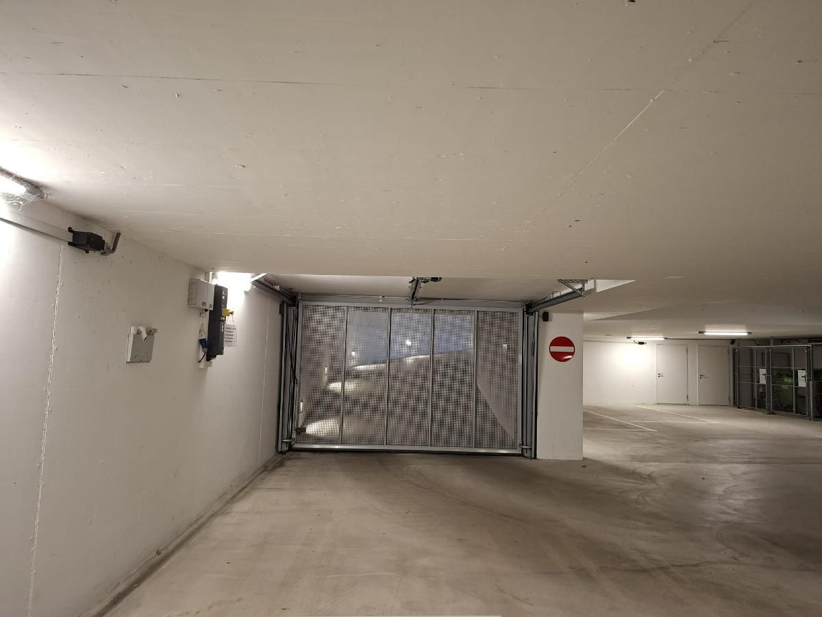 Tiefgarage - 0