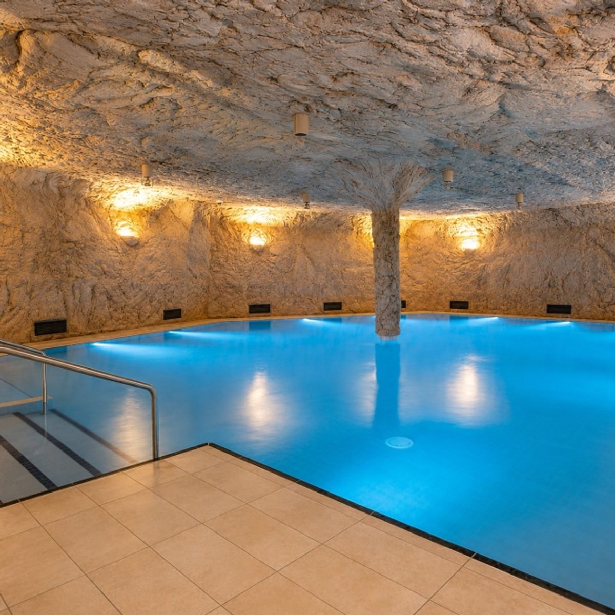 Ein Wohnort, den man normalerweise nur für Ferien bucht  direkt neben dem Thermalbad Bad Zurzach - 4