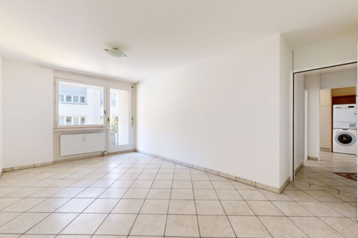 Neu Renovierte 2.5-Zi. Wohnung beim Messeplatz Basel - 8