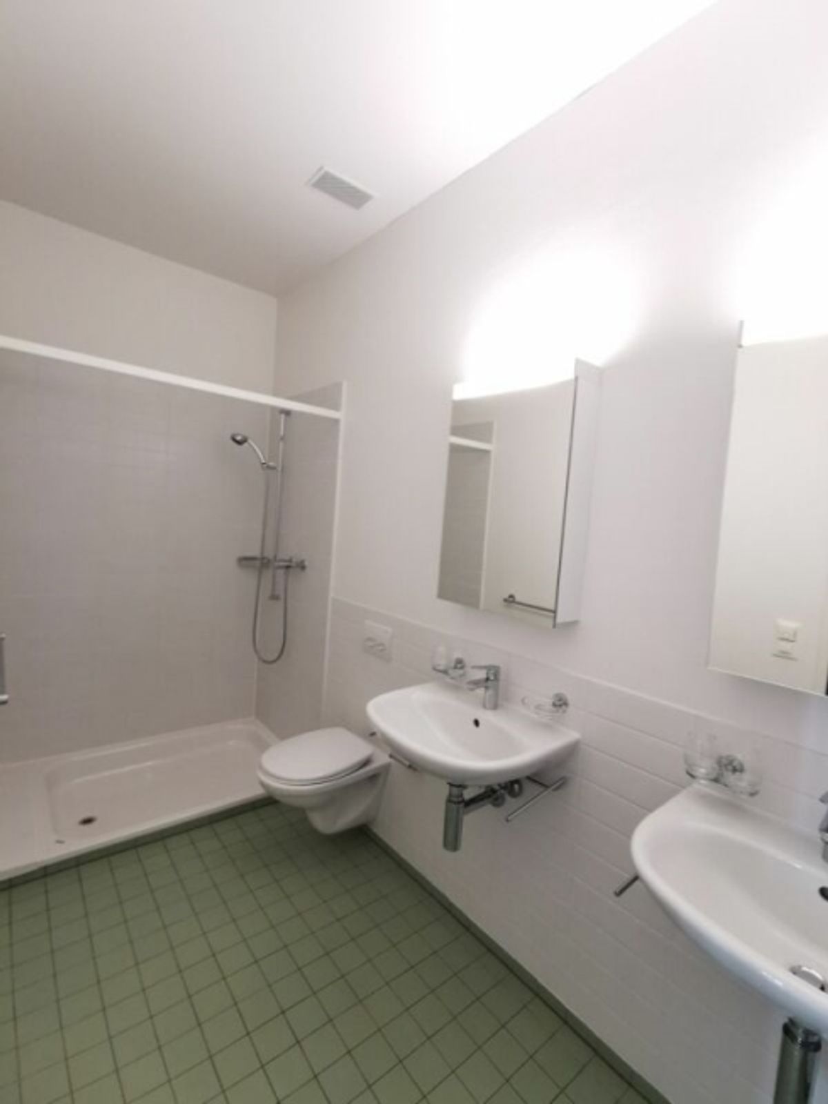 Grosszügige 3.5-Zimmer-Wohnung mit zwei Balkonen - 6